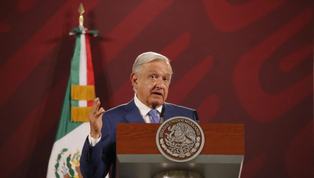 AMLO Admite Que Encontró Errores En Los Nuevos Libros De La SEP; Lo ...